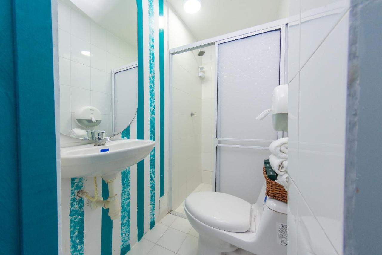 Hotel Ayenda Cartagena Blue 1804 Buitenkant foto